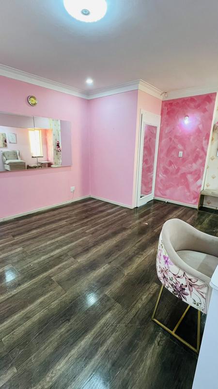 To Let Commercial Property for Rent in Birchleigh Gauteng