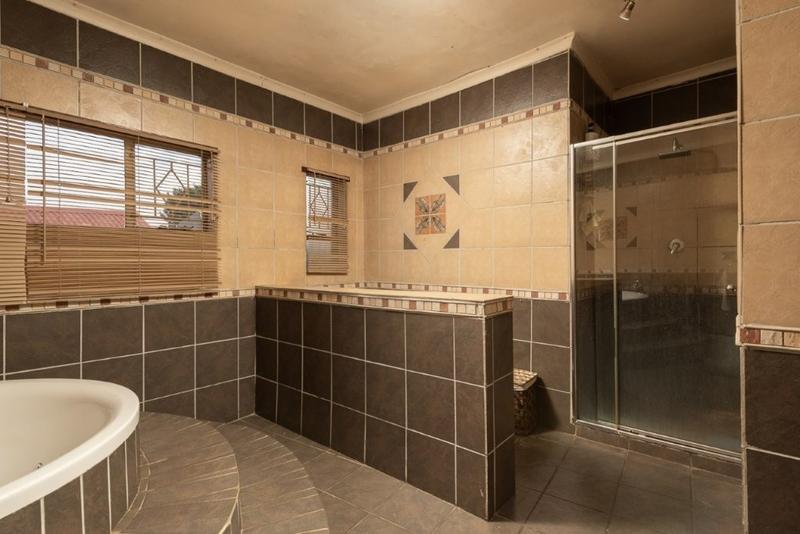4 Bedroom Property for Sale in Albemarle Ext 2 Gauteng