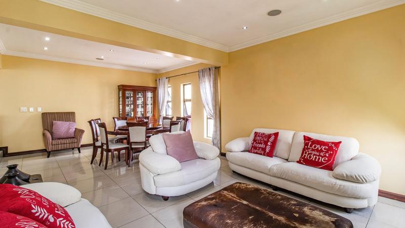 5 Bedroom Property for Sale in Aspen Hills Gauteng