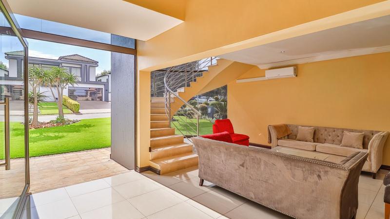 5 Bedroom Property for Sale in Aspen Hills Gauteng