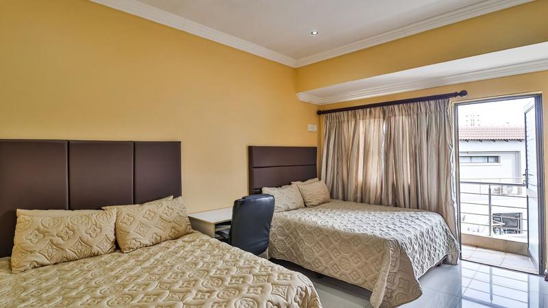 5 Bedroom Property for Sale in Aspen Hills Gauteng