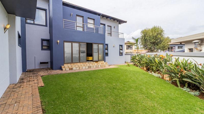 5 Bedroom Property for Sale in Aspen Hills Gauteng