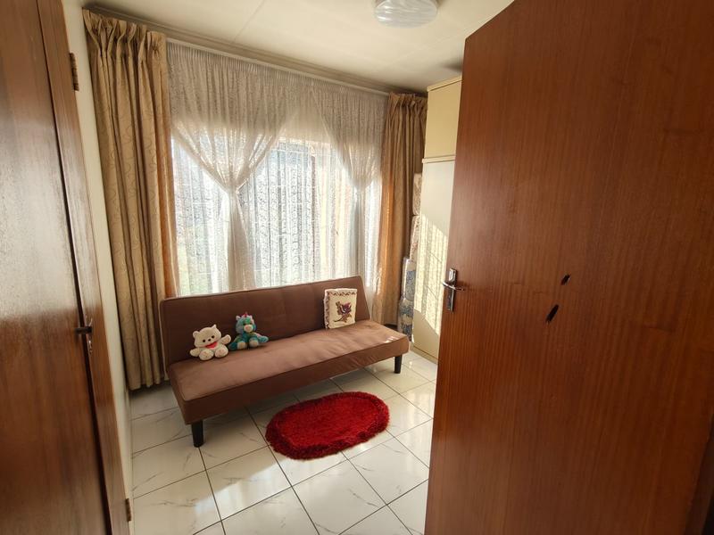 3 Bedroom Property for Sale in Erasmia Gauteng