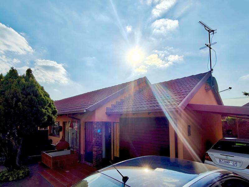 3 Bedroom Property for Sale in Erasmia Gauteng