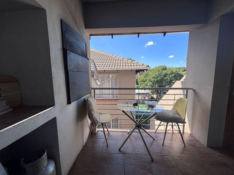 2 Bedroom Property for Sale in Florida Glen Gauteng