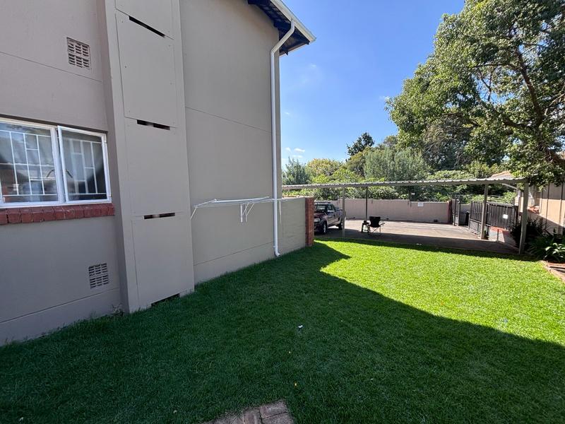 2 Bedroom Property for Sale in Florida Glen Gauteng