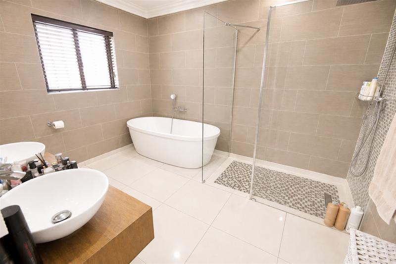 4 Bedroom Property for Sale in Bedfordview Gauteng