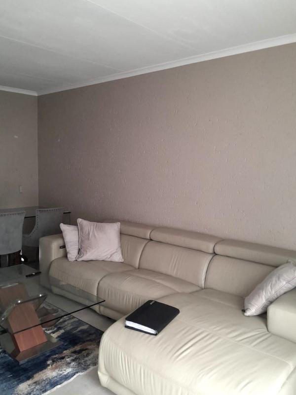 2 Bedroom Property for Sale in Bassonia Gauteng