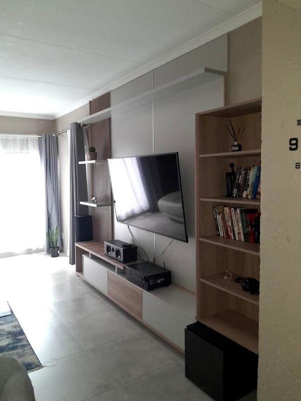 2 Bedroom Property for Sale in Bassonia Gauteng