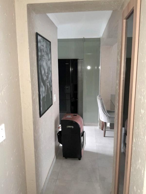 2 Bedroom Property for Sale in Bassonia Gauteng