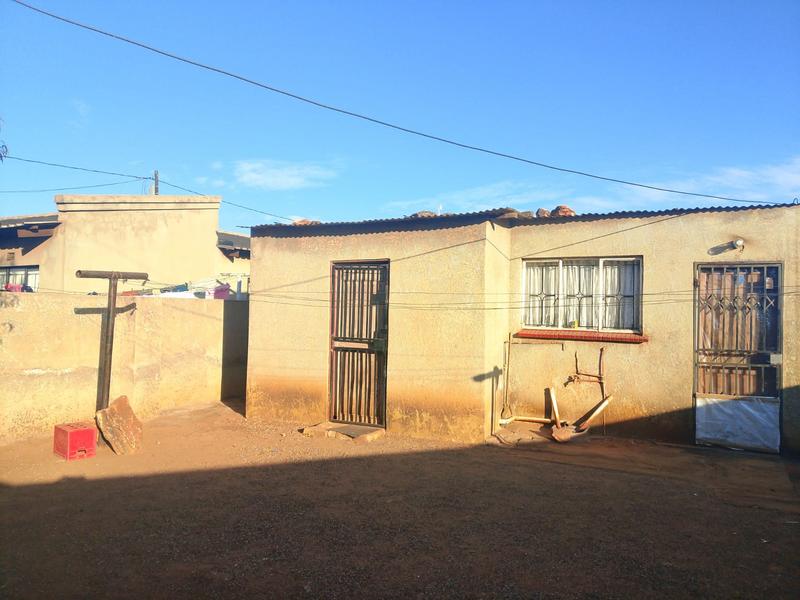 1 Bedroom Property for Sale in Moleleki Gauteng