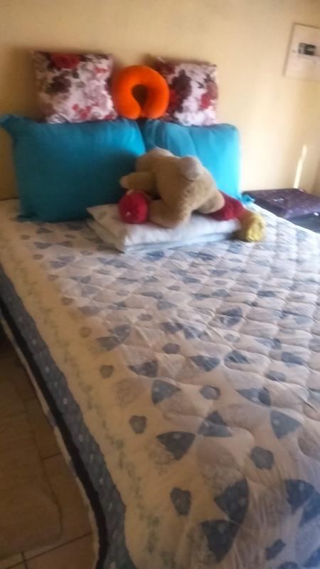 2 Bedroom Property for Sale in Tokoza Gauteng