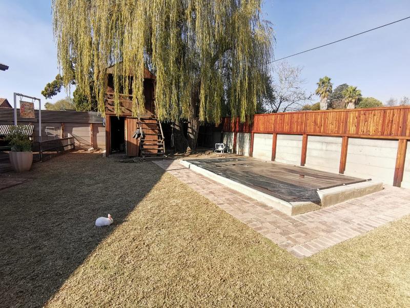 3 Bedroom Property for Sale in Dalview Gauteng