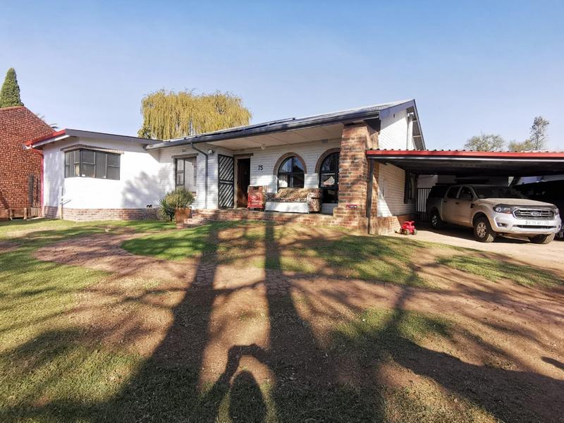 3 Bedroom Property for Sale in Dalview Gauteng