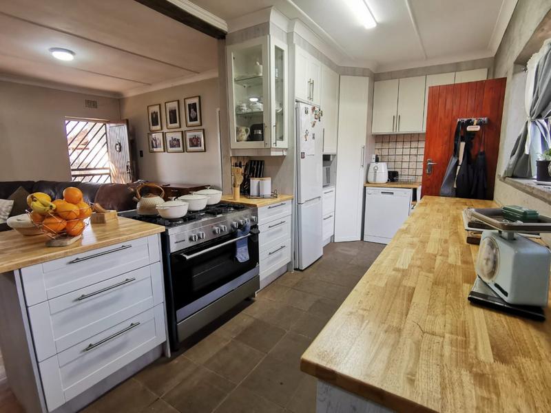 3 Bedroom Property for Sale in Dalview Gauteng
