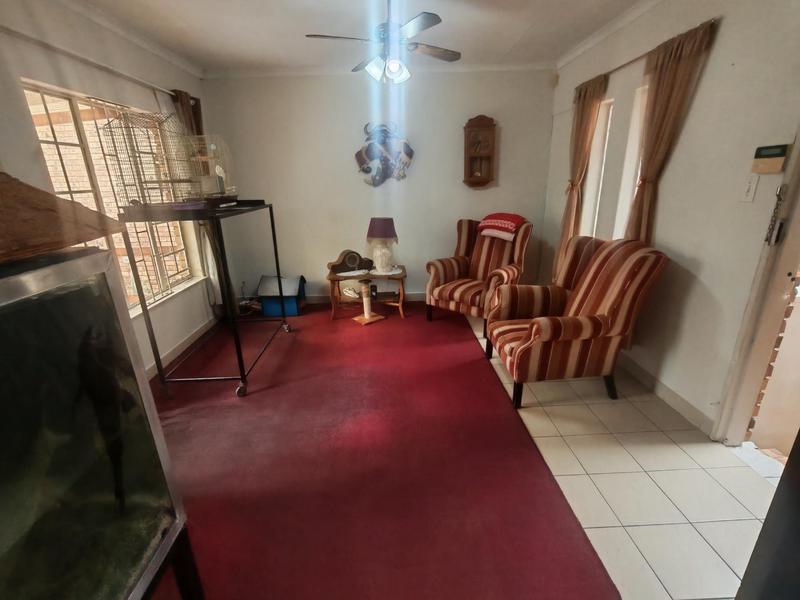 2 Bedroom Property for Sale in Heuweloord Gauteng