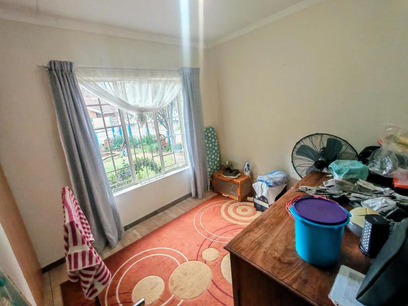 2 Bedroom Property for Sale in Heuweloord Gauteng