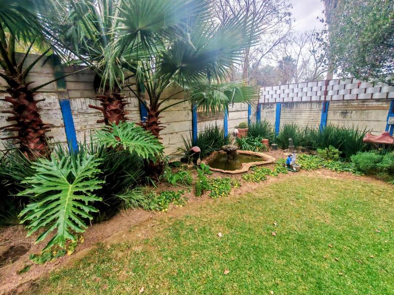 2 Bedroom Property for Sale in Heuweloord Gauteng