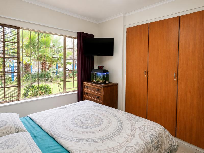 2 Bedroom Property for Sale in Heuweloord Gauteng