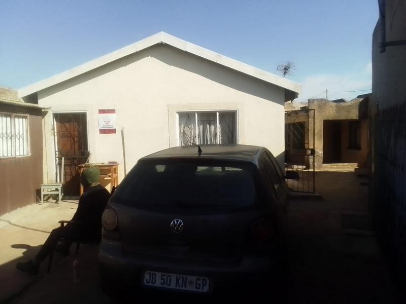 8 Bedroom Property for Sale in Tembisa Gauteng