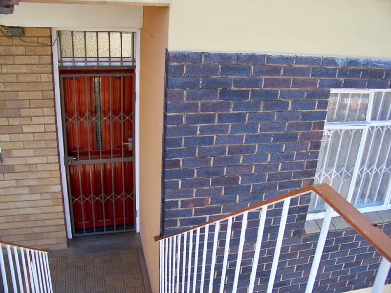 2 Bedroom Property for Sale in Sunnyside Gauteng