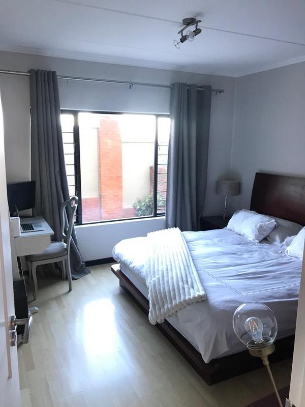 2 Bedroom Property for Sale in Bedfordview Gauteng