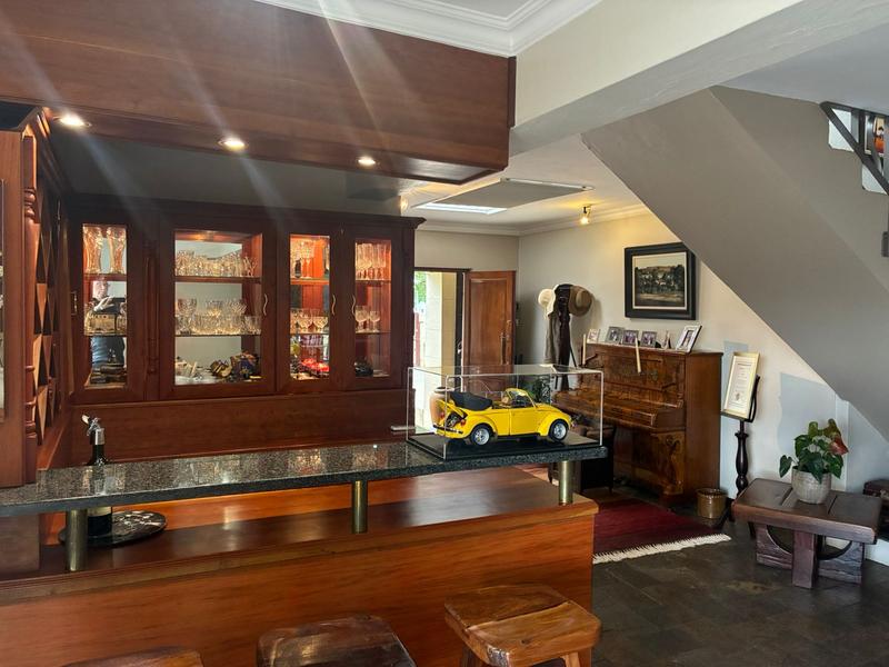 2 Bedroom Property for Sale in Waterkloof Ridge Gauteng