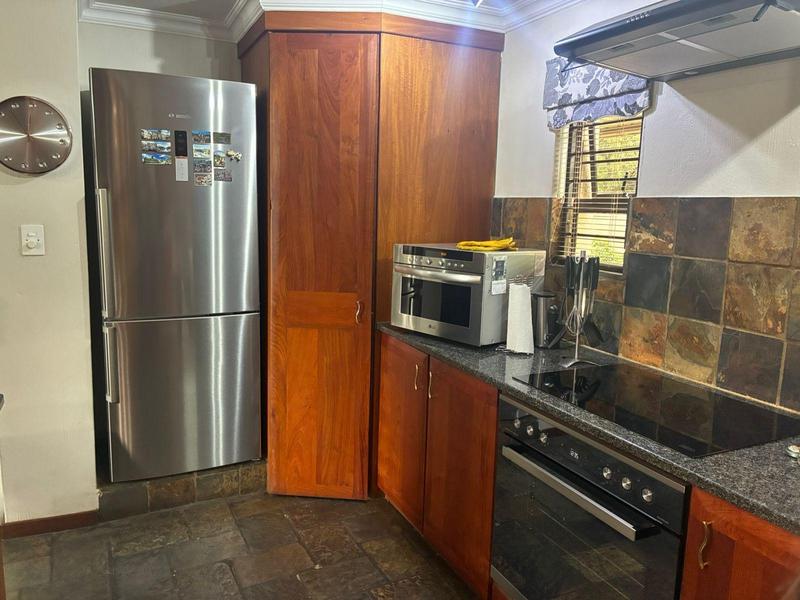2 Bedroom Property for Sale in Waterkloof Ridge Gauteng