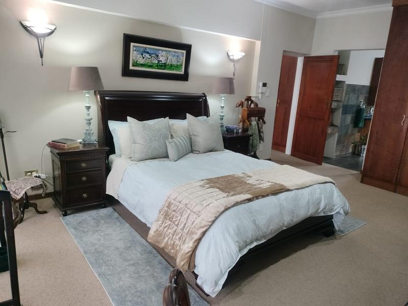 2 Bedroom Property for Sale in Waterkloof Ridge Gauteng