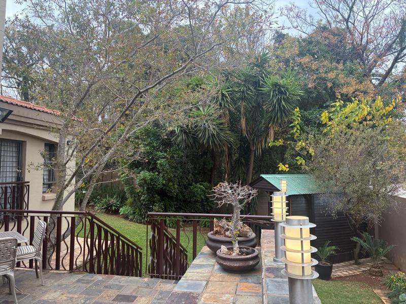 2 Bedroom Property for Sale in Waterkloof Ridge Gauteng