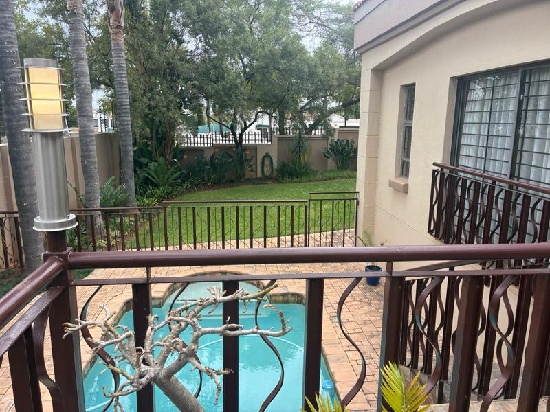 2 Bedroom Property for Sale in Waterkloof Ridge Gauteng