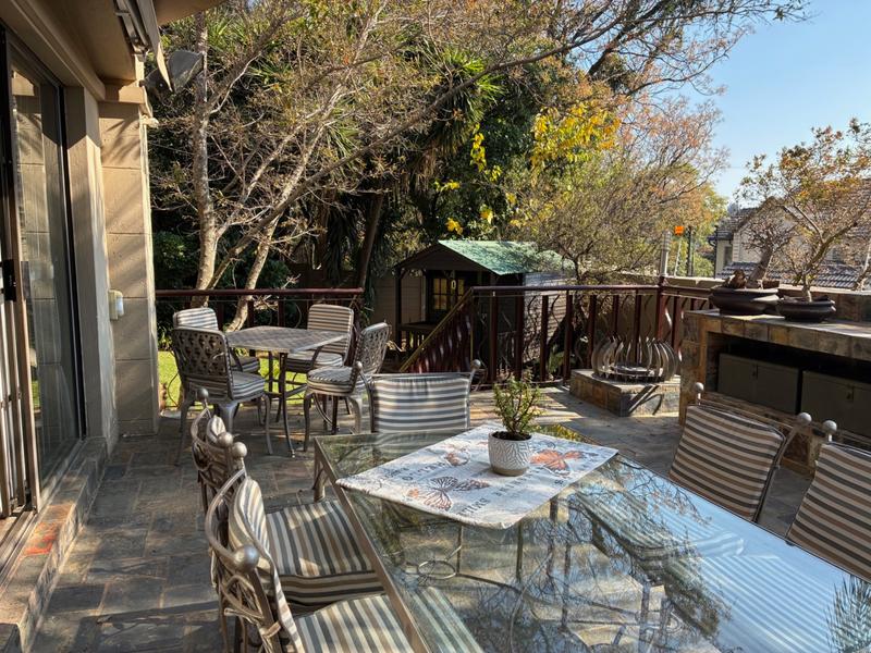 2 Bedroom Property for Sale in Waterkloof Ridge Gauteng