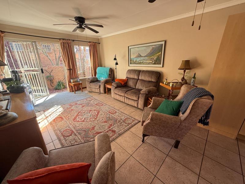 2 Bedroom Property for Sale in The Reeds Gauteng