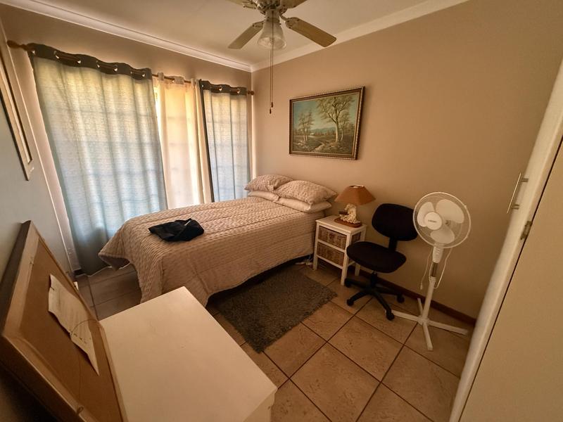 2 Bedroom Property for Sale in The Reeds Gauteng