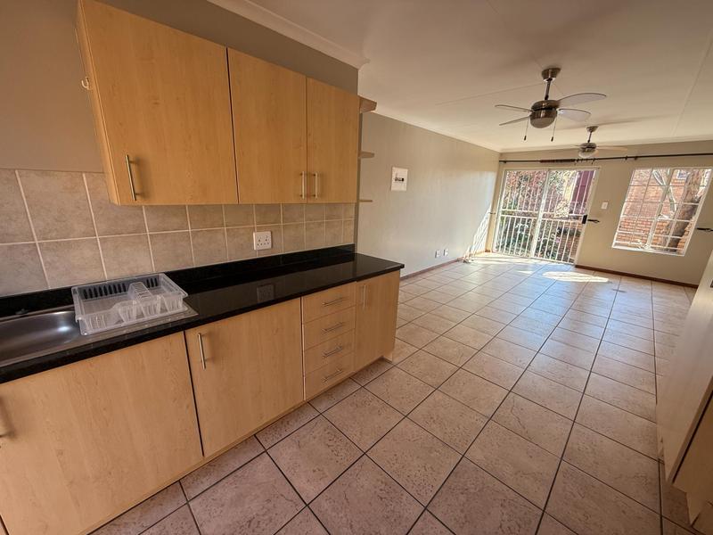 2 Bedroom Property for Sale in The Reeds Gauteng