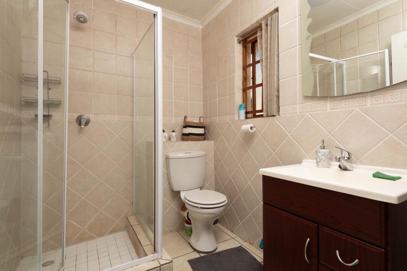 2 Bedroom Property for Sale in Winchester Hills Gauteng