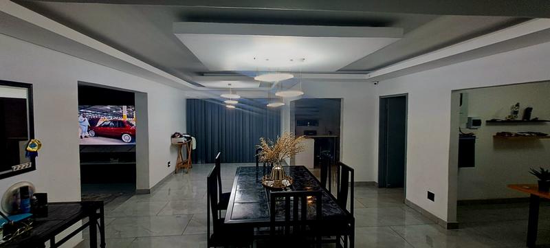 3 Bedroom Property for Sale in Klippoortjie Gauteng