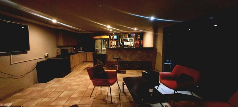 3 Bedroom Property for Sale in Klippoortjie Gauteng