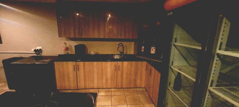 3 Bedroom Property for Sale in Klippoortjie Gauteng
