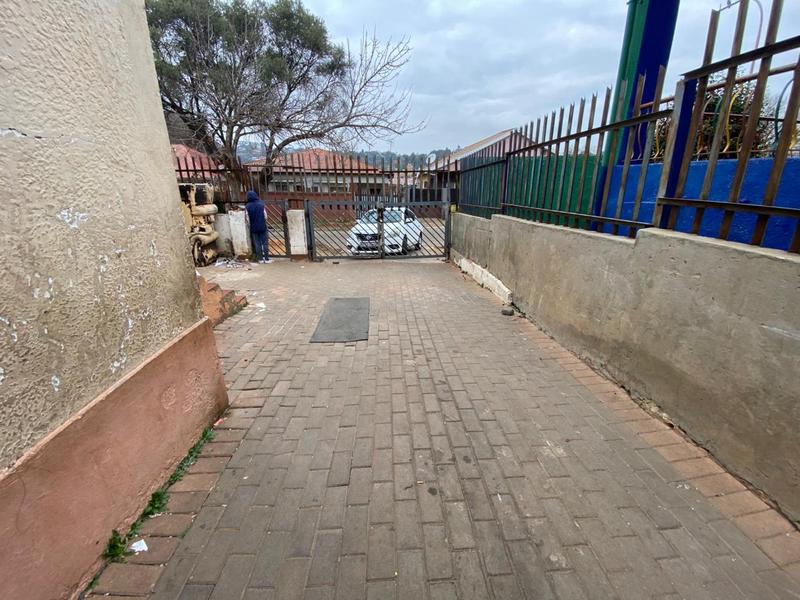 Commercial Property for Sale in Bezuidenhout Valley Gauteng