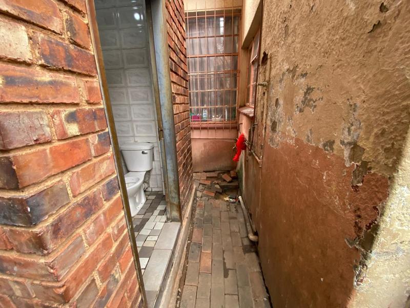 Commercial Property for Sale in Bezuidenhout Valley Gauteng