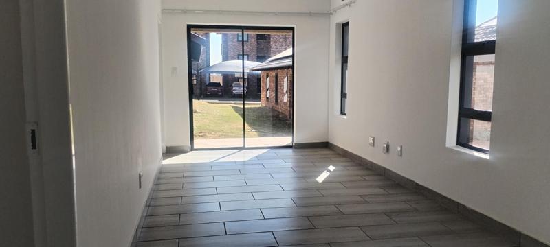 To Let 3 Bedroom Property for Rent in Albertsdal Gauteng