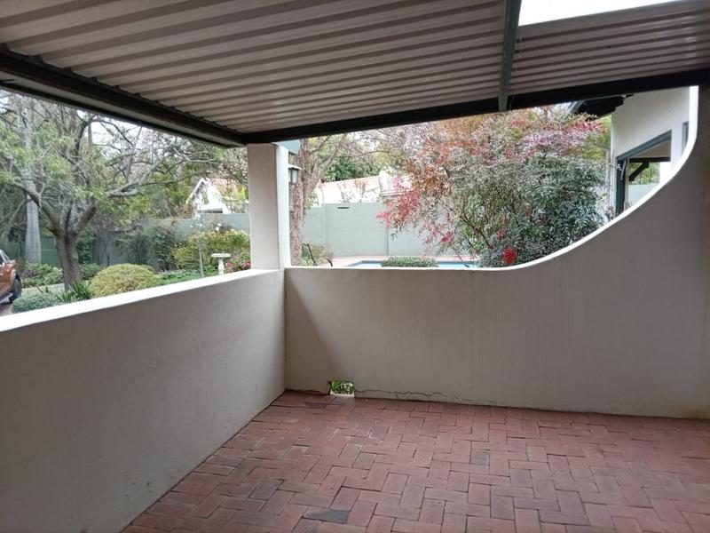 To Let 1 Bedroom Property for Rent in Fourways Gauteng