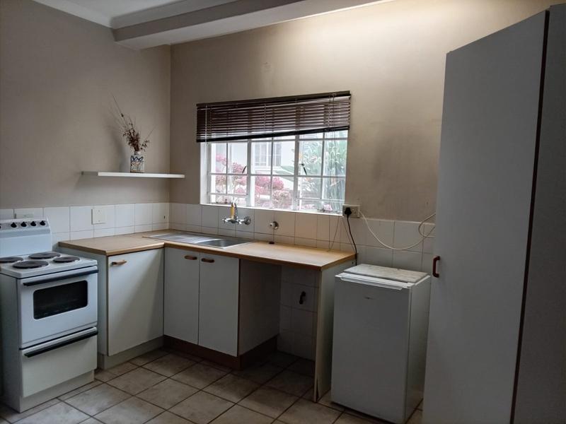 To Let 1 Bedroom Property for Rent in Fourways Gauteng