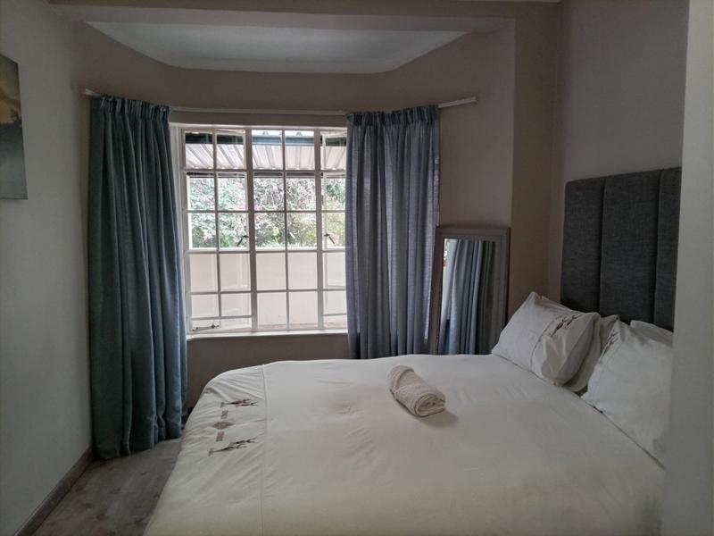 To Let 1 Bedroom Property for Rent in Fourways Gauteng