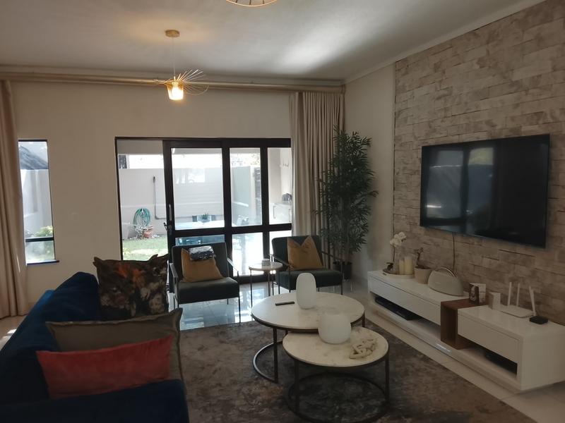 2 Bedroom Property for Sale in Fourways Gauteng