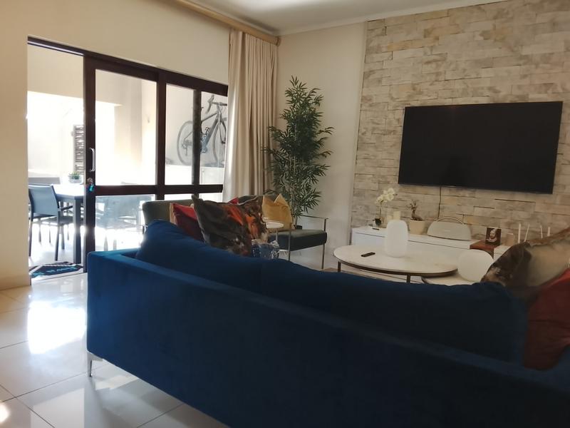 2 Bedroom Property for Sale in Fourways Gauteng