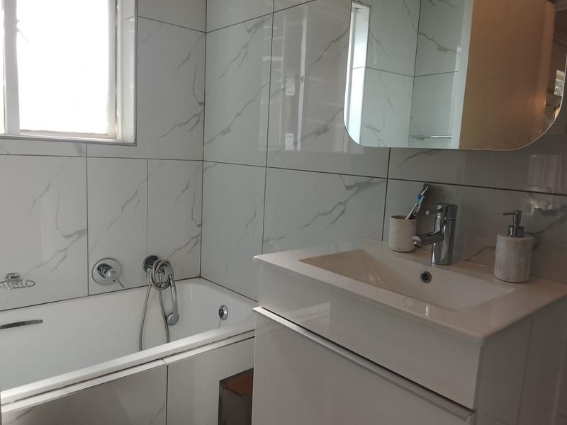 2 Bedroom Property for Sale in Fourways Gauteng
