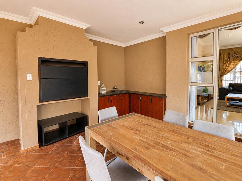 3 Bedroom Property for Sale in Midstream Estate Gauteng