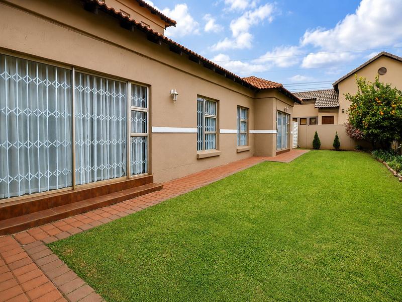 3 Bedroom Property for Sale in Midstream Estate Gauteng